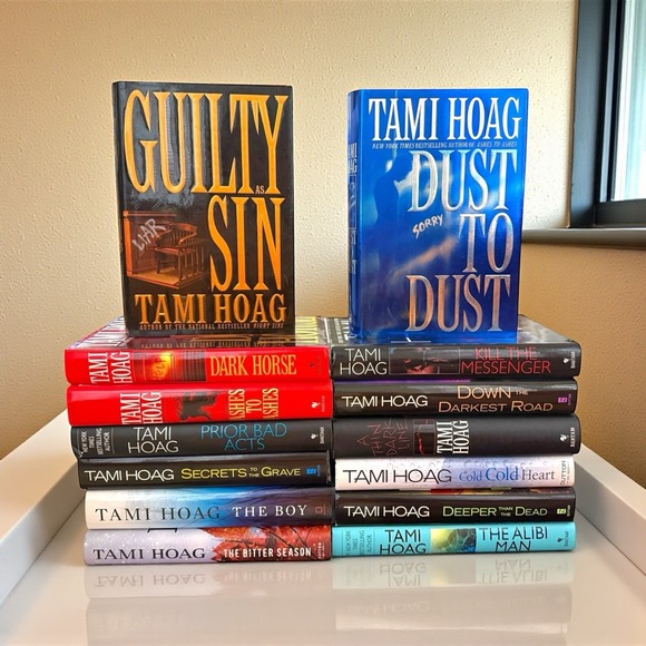 Lot of 14 TAMI HOAG Hardcover Books Suspense Thriller Murder Novel